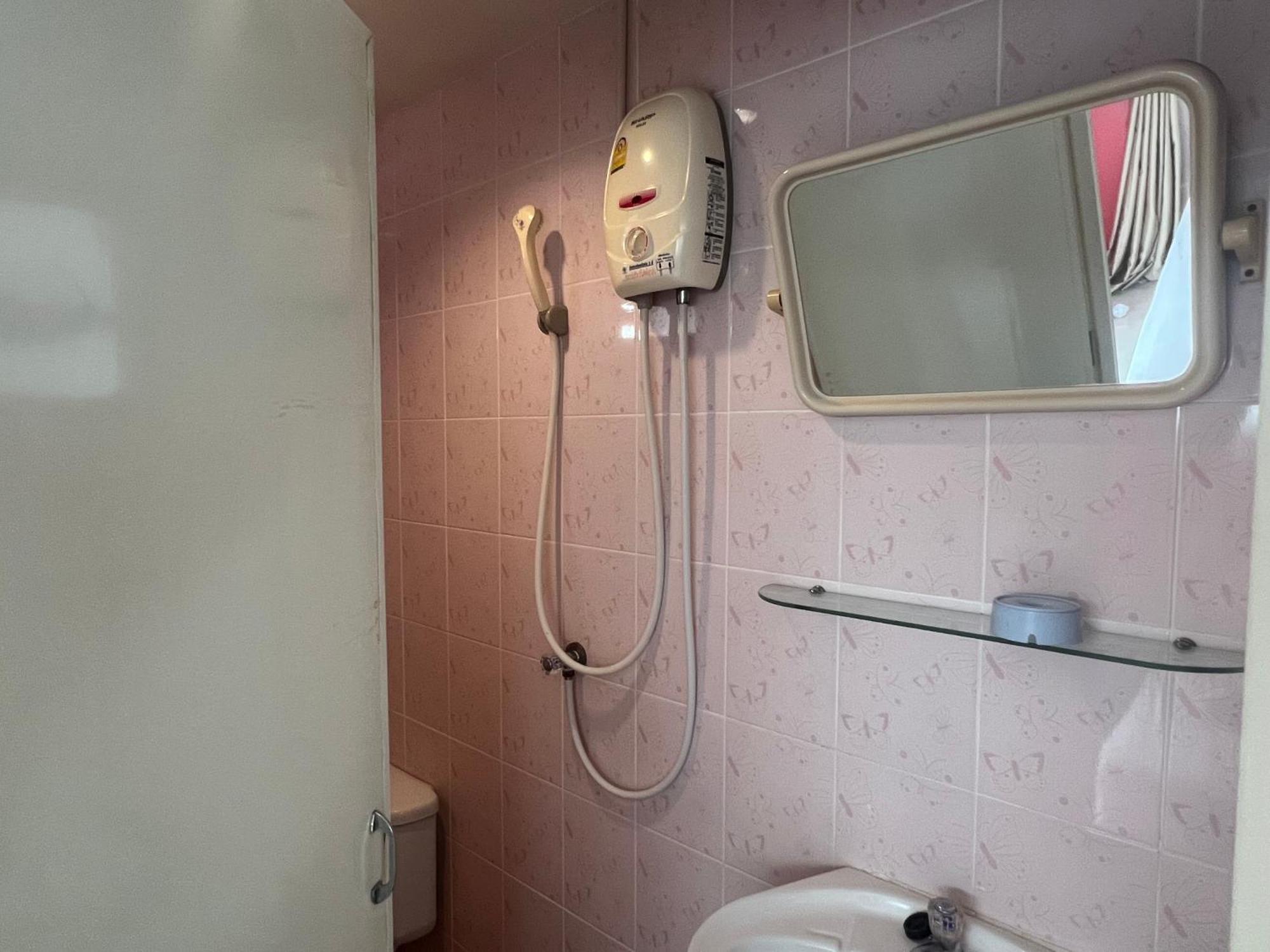 מלון בנגקוק Bonita House מראה חיצוני תמונה